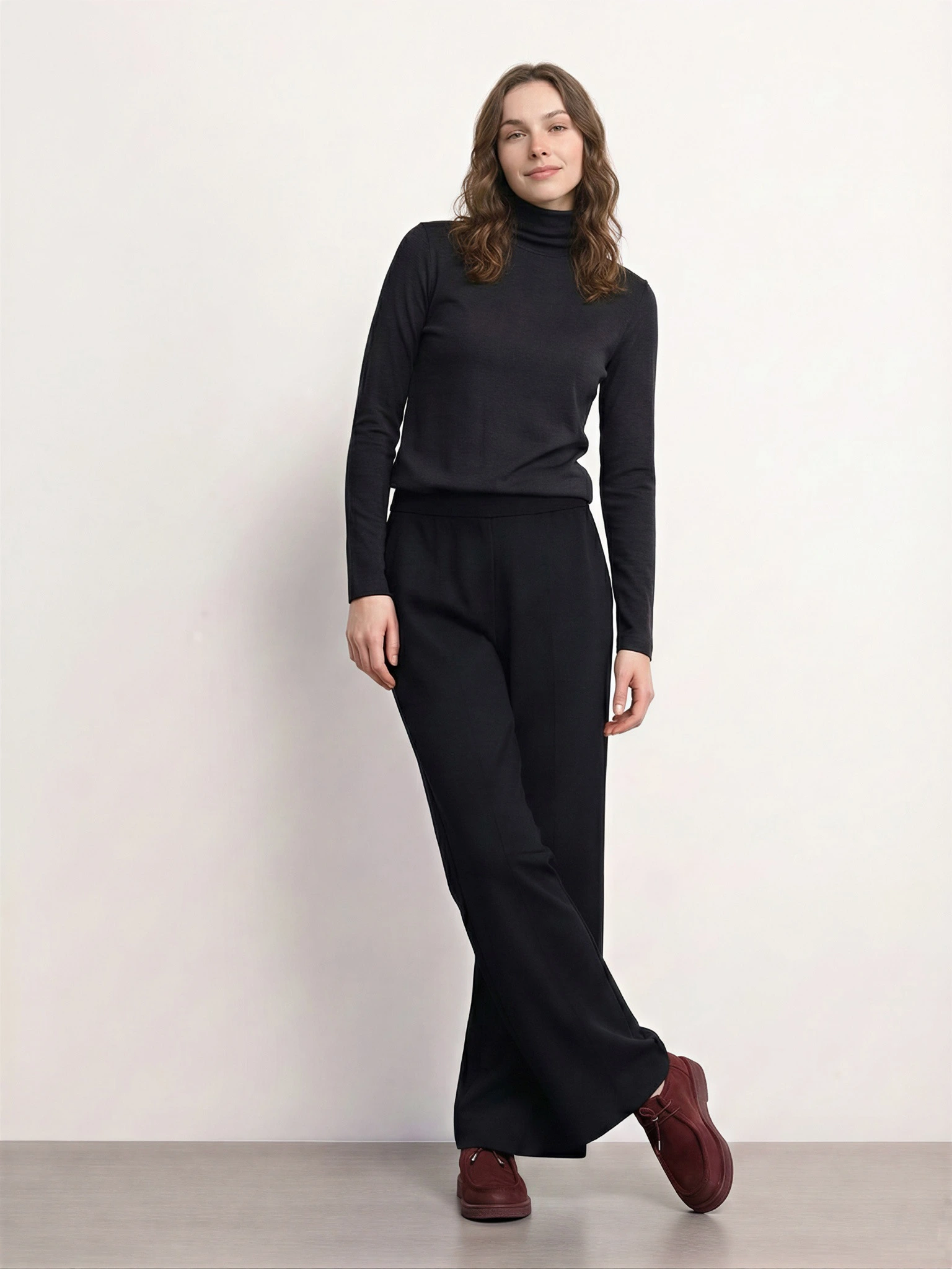 Водолазка черного цвета из смесового хлопка